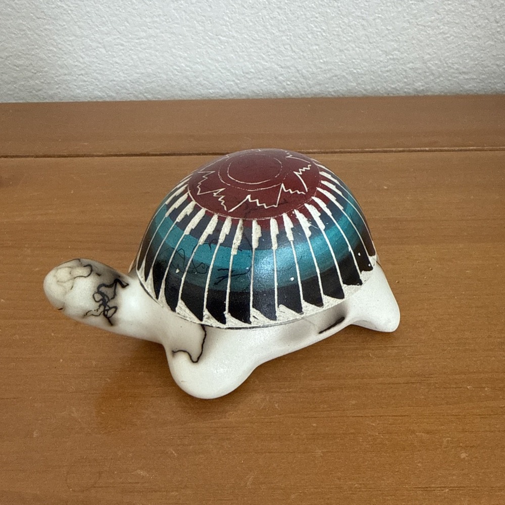 Vintage Navajo Horse Hair Pottery Turtle-signed